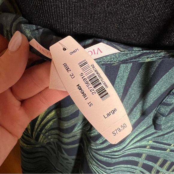 Victoria's Secret Keyhole Cover-up Maxi Size Large - Picture 8 of 11